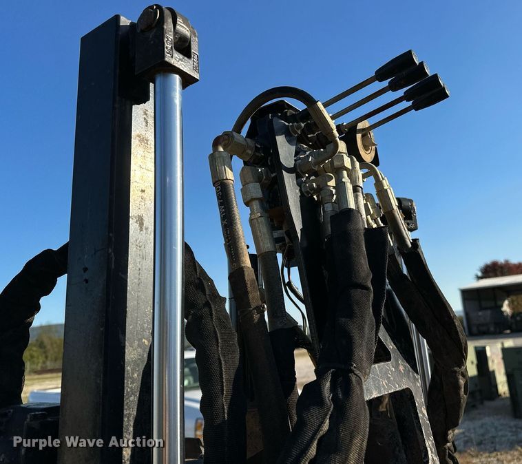 image for item NQ9445 2008 Ditch Witch JT922  directional boring unit