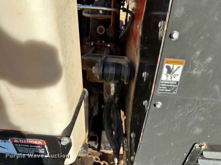 image for item NQ9445 2008 Ditch Witch JT922  directional boring unit