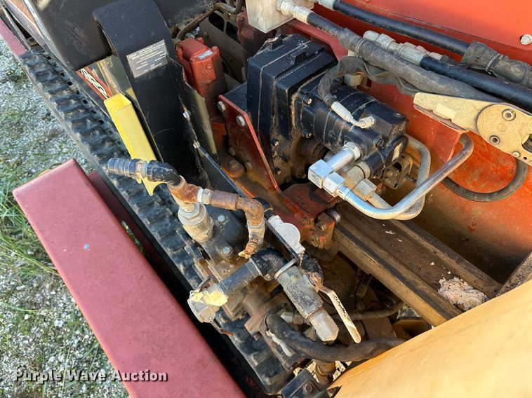 image for item NQ9445 2008 Ditch Witch JT922  directional boring unit