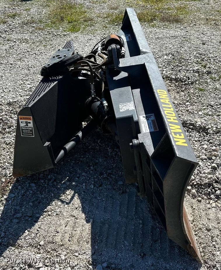 image for item NQ9446 New Holland 1300  skid steer dozer blade