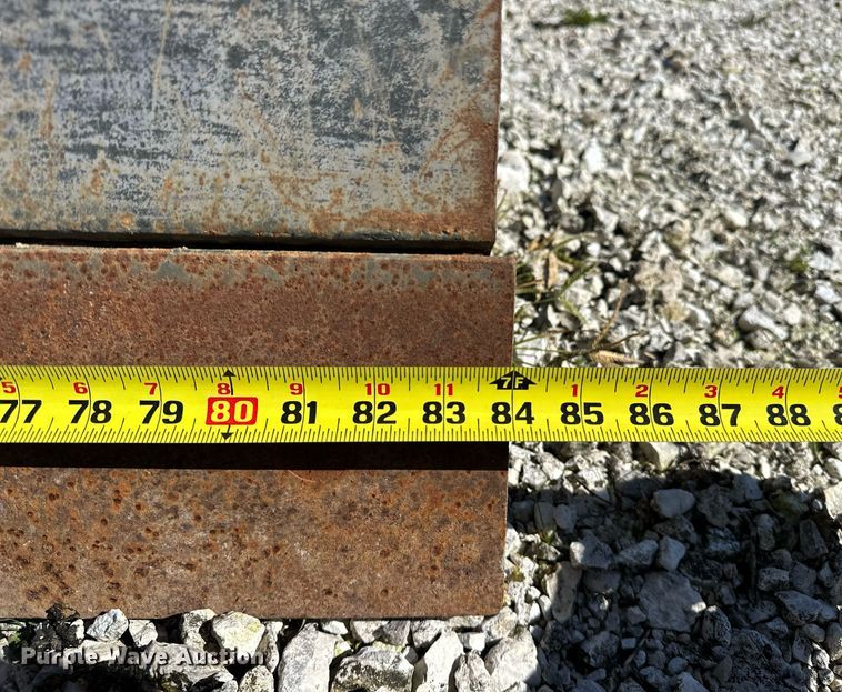 image for item NQ9446 New Holland 1300  skid steer dozer blade