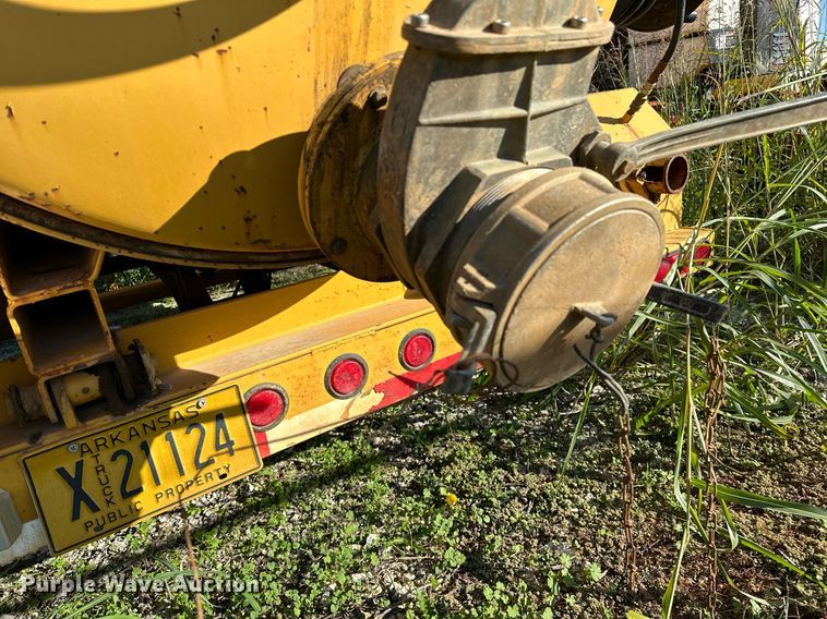 image for item NQ9447 2001 Vermeer E550  vacuum excavator