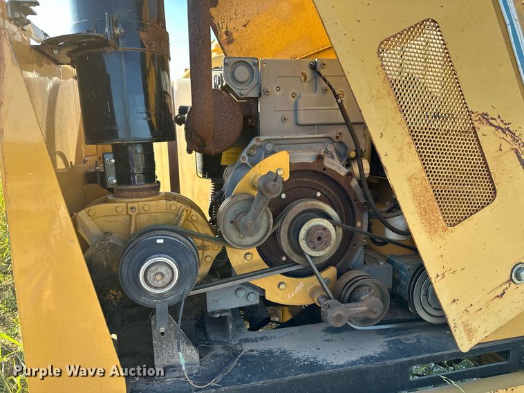 image for item NQ9447 2001 Vermeer E550  vacuum excavator