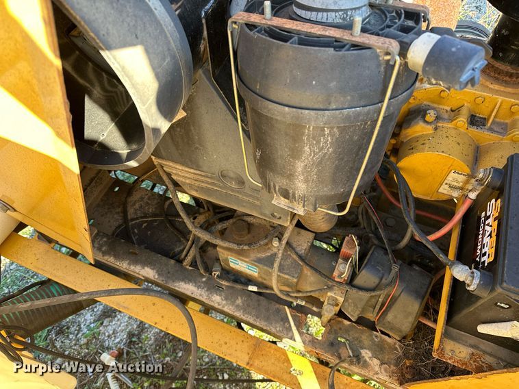 image for item NQ9447 2001 Vermeer E550  vacuum excavator