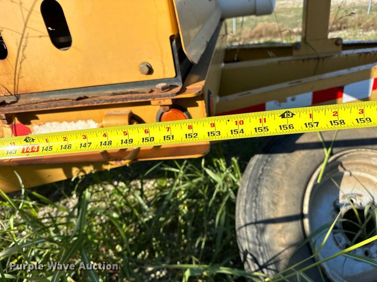 image for item NQ9447 2001 Vermeer E550  vacuum excavator