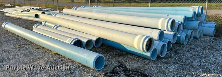 image for item NQ9451 Approximately 31 PVC pipes