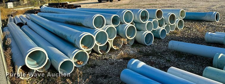 image for item NQ9451 Approximately 31 PVC pipes