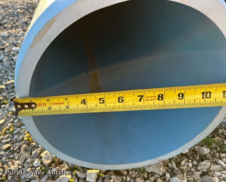 image for item NQ9451 Approximately 31 PVC pipes