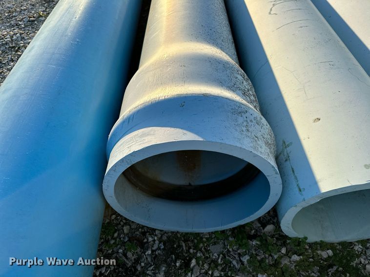 image for item NQ9451 Approximately 31 PVC pipes