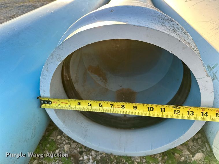 image for item NQ9451 Approximately 31 PVC pipes