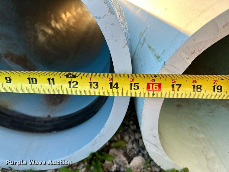 image for item NQ9451 Approximately 31 PVC pipes