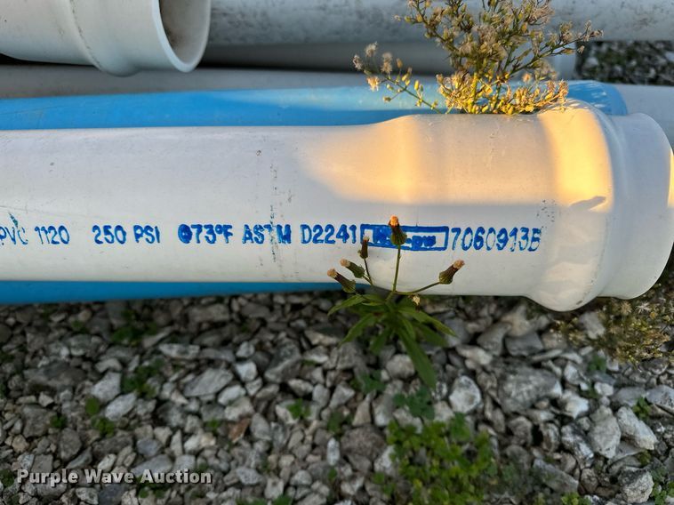 image for item NQ9453 Approximately 150 PVC pipes