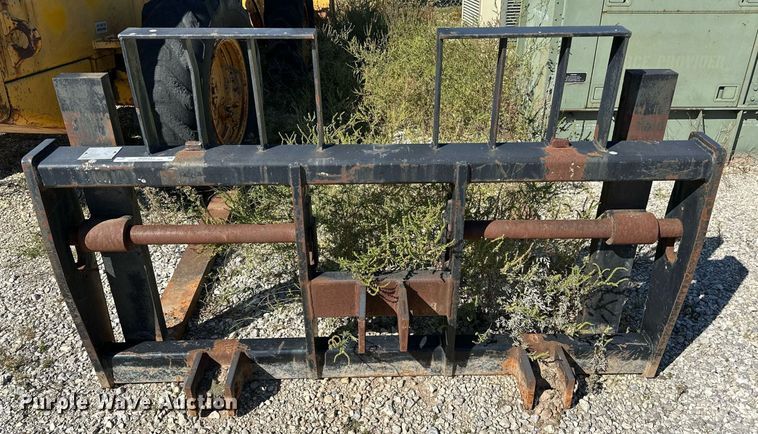 image for item NQ9457 Wheel loader pallet forks