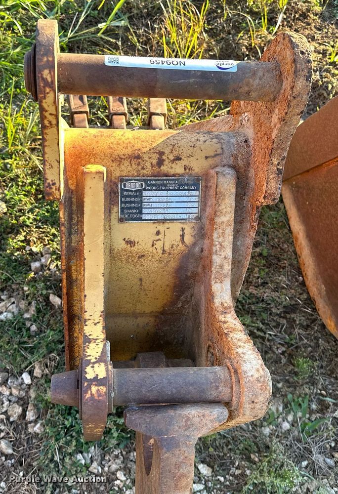 image for item NQ9459 (2) backhoe buckets