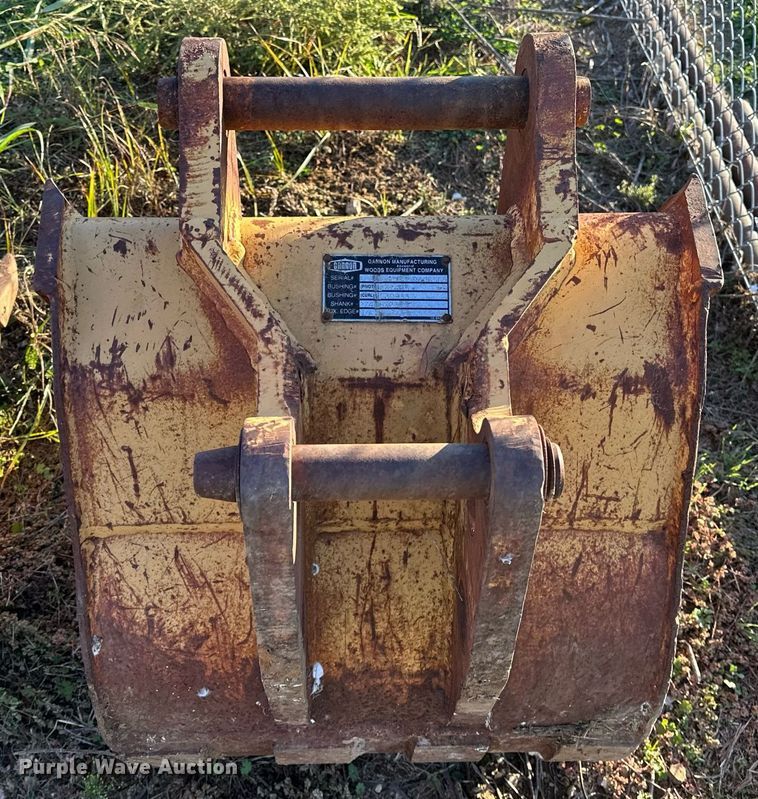 image for item NQ9459 (2) backhoe buckets