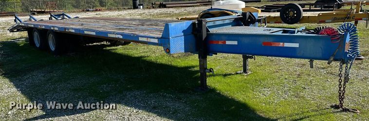 image for item NQ9460 2006 R&R TL641  equipment trailer