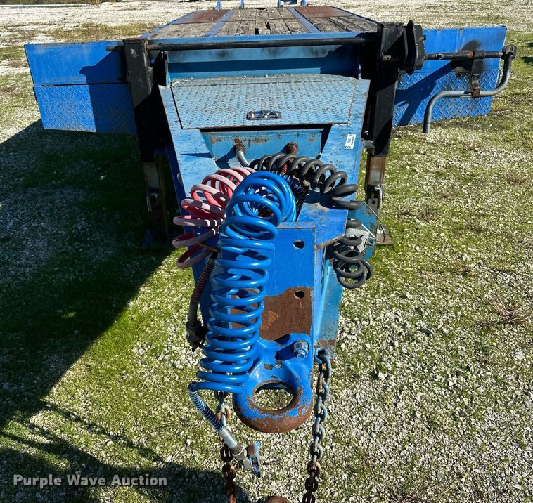 image for item NQ9460 2006 R&R TL641  equipment trailer