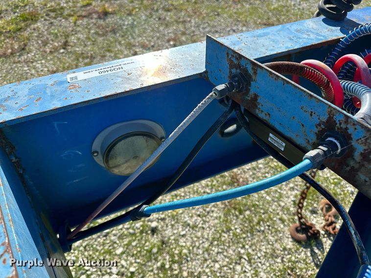 image for item NQ9460 2006 R&R TL641  equipment trailer