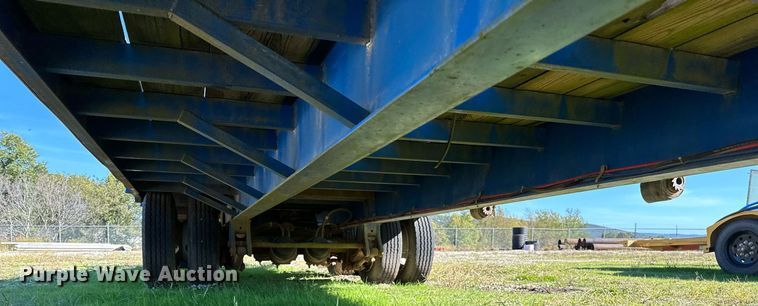 image for item NQ9460 2006 R&R TL641  equipment trailer