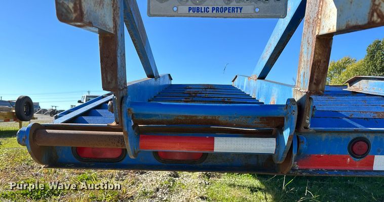 image for item NQ9460 2006 R&R TL641  equipment trailer