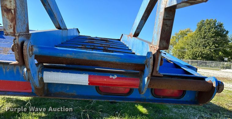 image for item NQ9460 2006 R&R TL641  equipment trailer