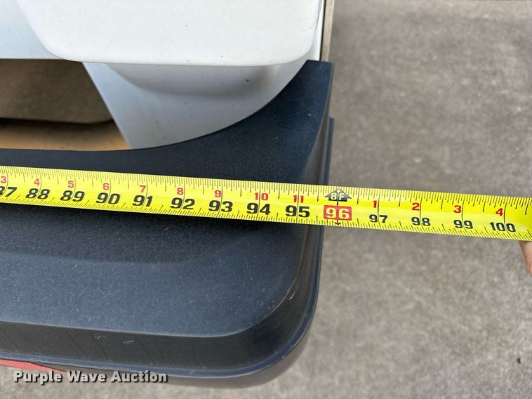 image for item NQ9461 2017 Ford E450  shuttle bus