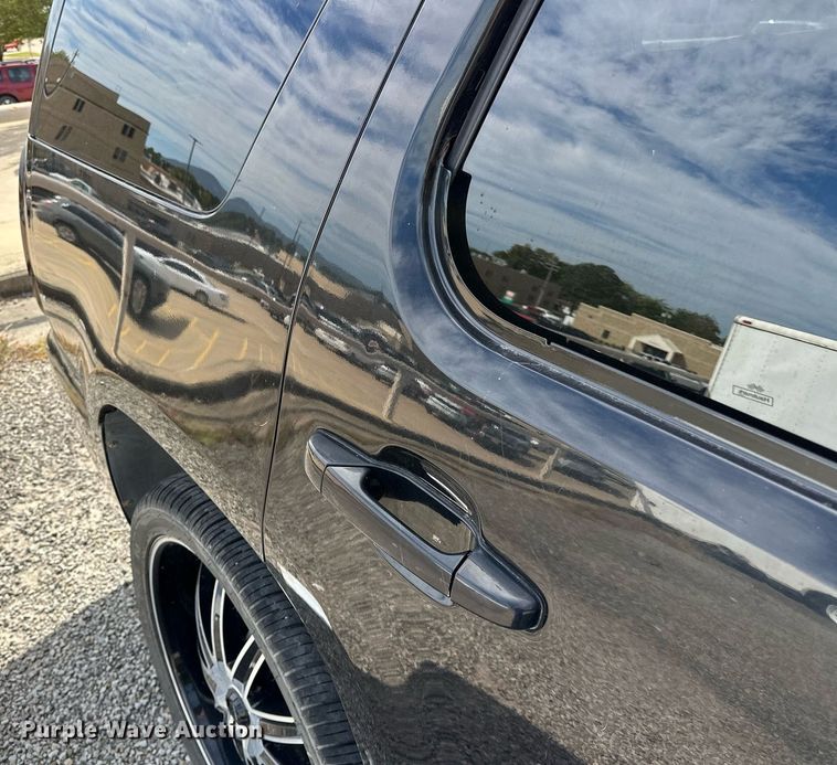 image for item NQ9465 2007 GMC Yukon  SUV