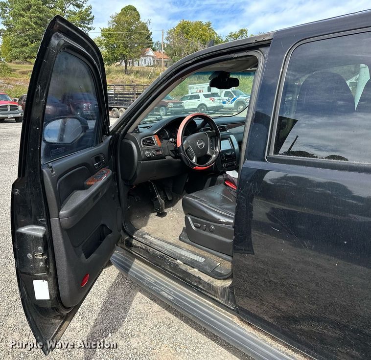 image for item NQ9465 2007 GMC Yukon  SUV