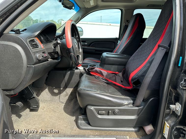 image for item NQ9465 2007 GMC Yukon  SUV