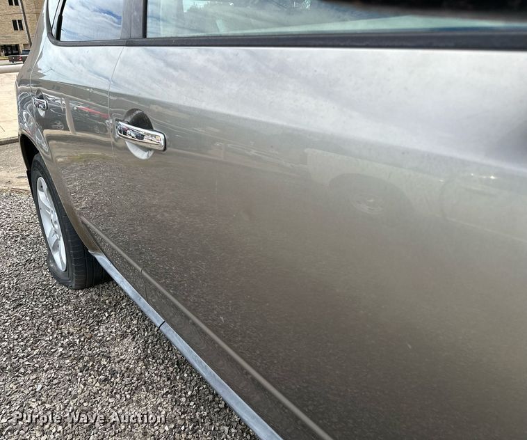 image for item NQ9466 2003 Nissan Murano  SUV