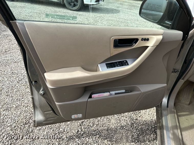 image for item NQ9466 2003 Nissan Murano  SUV