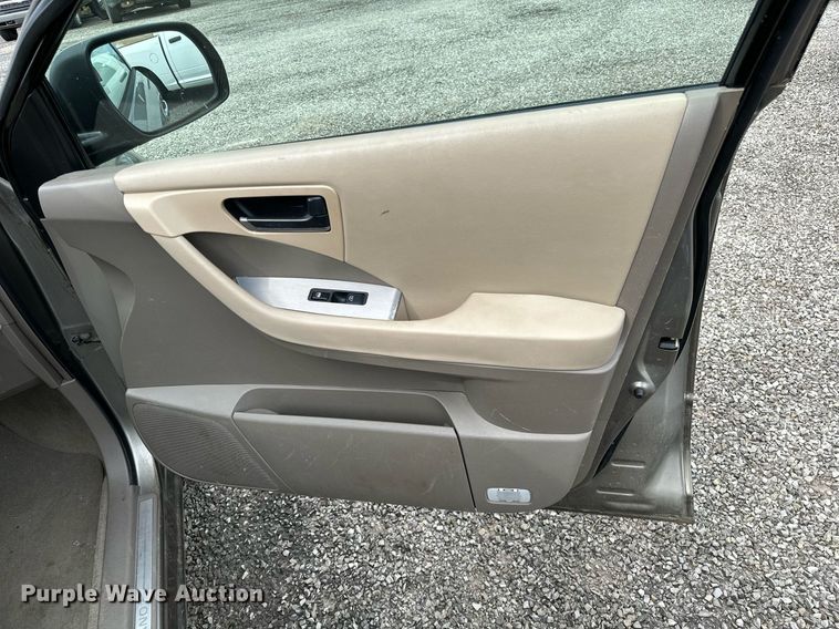 image for item NQ9466 2003 Nissan Murano  SUV