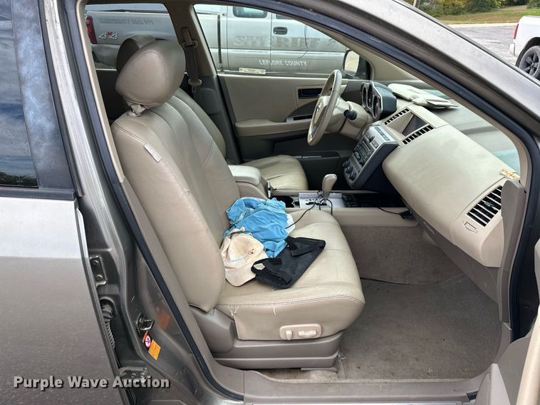 image for item NQ9466 2003 Nissan Murano  SUV