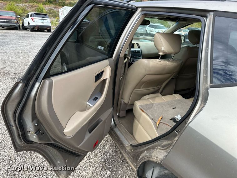 image for item NQ9466 2003 Nissan Murano  SUV