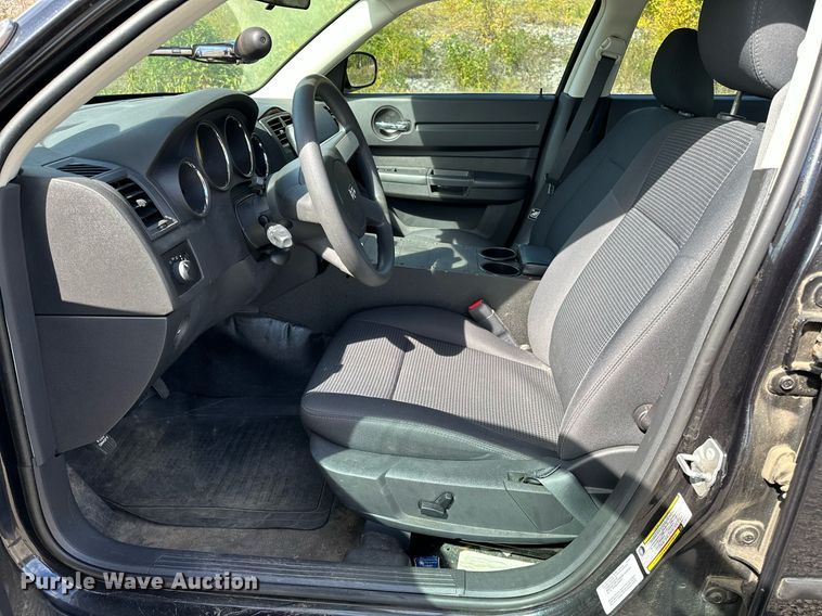 image for item NQ9467 2010 Dodge Charger