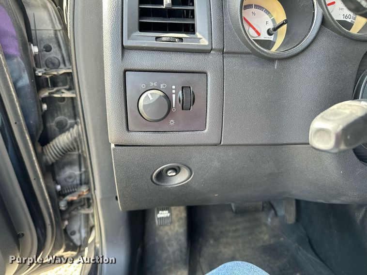 image for item NQ9467 2010 Dodge Charger