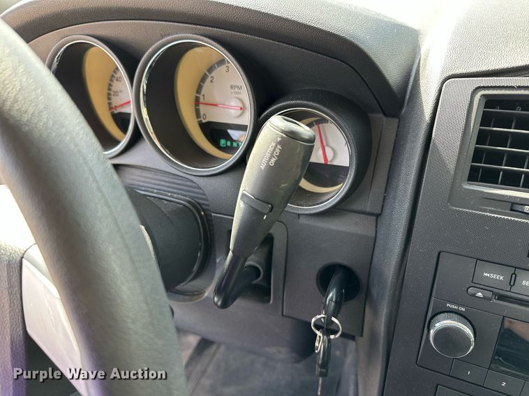 image for item NQ9467 2010 Dodge Charger