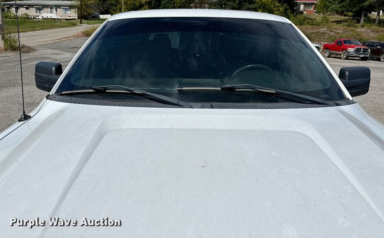 image for item NQ9468 2011 Ford F150  SuperCrew pickup truck