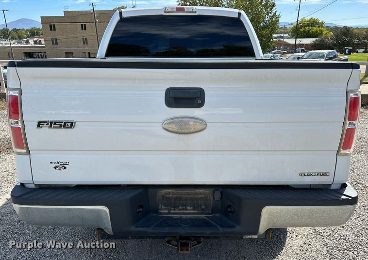 image for item NQ9468 2011 Ford F150  SuperCrew pickup truck
