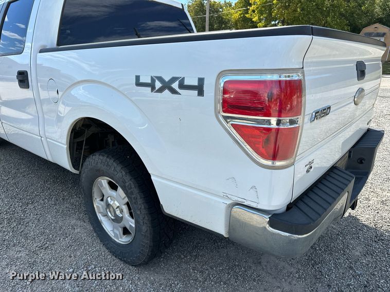 image for item NQ9468 2011 Ford F150  SuperCrew pickup truck