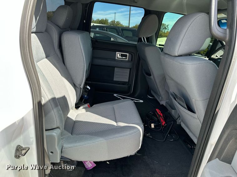 image for item NQ9468 2011 Ford F150  SuperCrew pickup truck