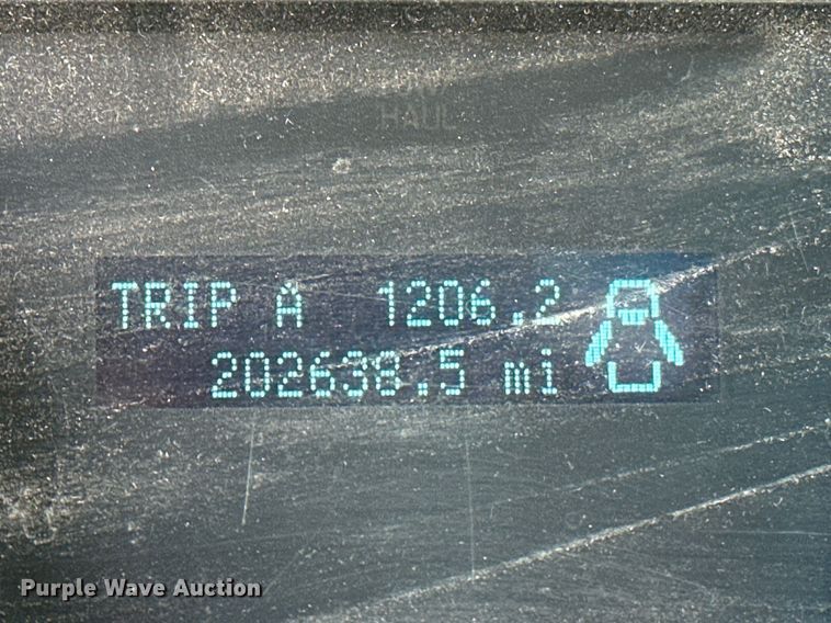 image for item NQ9468 2011 Ford F150  SuperCrew pickup truck