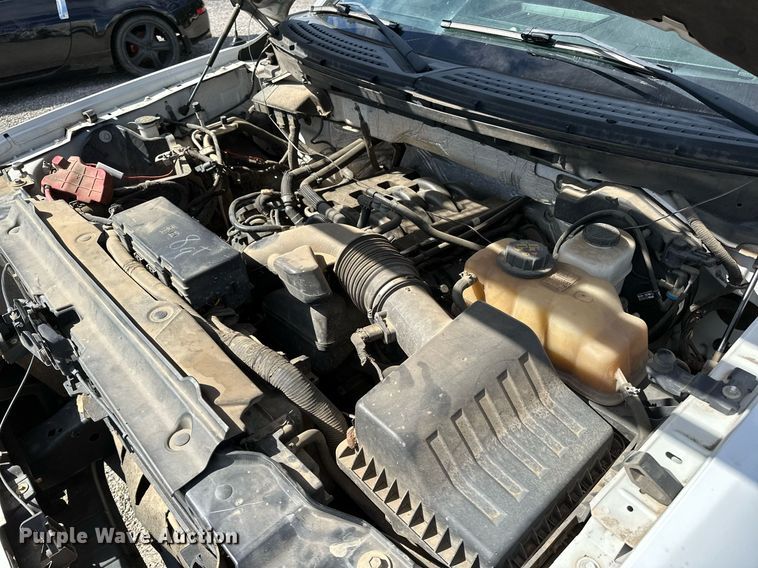 image for item NQ9468 2011 Ford F150  SuperCrew pickup truck