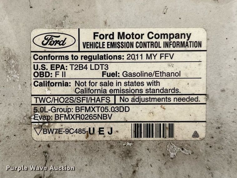 image for item NQ9468 2011 Ford F150  SuperCrew pickup truck