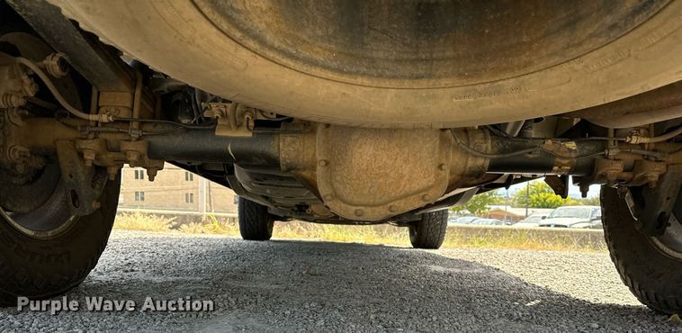 image for item NQ9468 2011 Ford F150  SuperCrew pickup truck