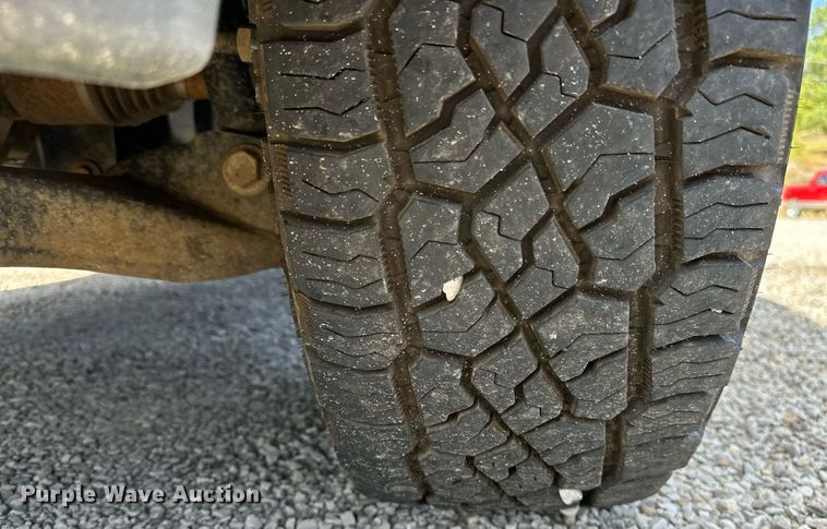 image for item NQ9468 2011 Ford F150  SuperCrew pickup truck