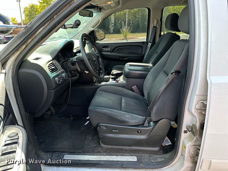 image for item NQ9469 2009 Chevrolet Tahoe Police  SUV