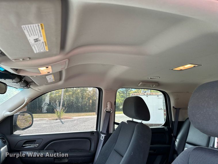 image for item NQ9469 2009 Chevrolet Tahoe Police  SUV