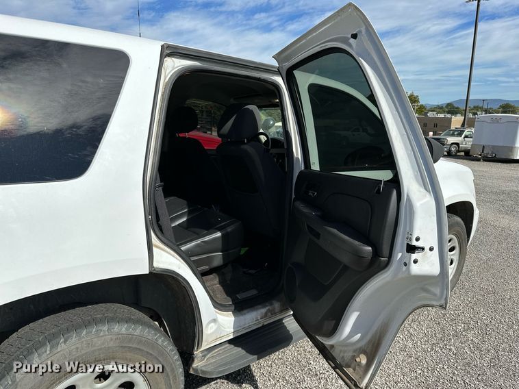 image for item NQ9469 2009 Chevrolet Tahoe Police  SUV