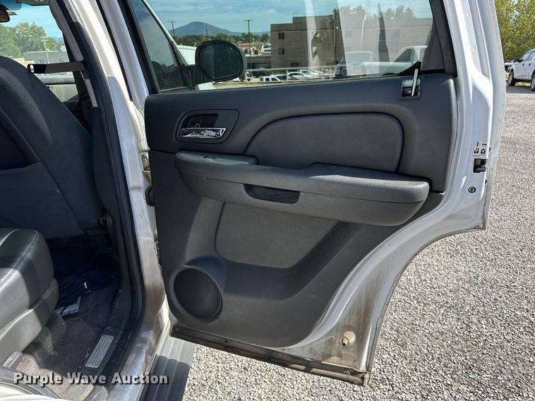 image for item NQ9469 2009 Chevrolet Tahoe Police  SUV